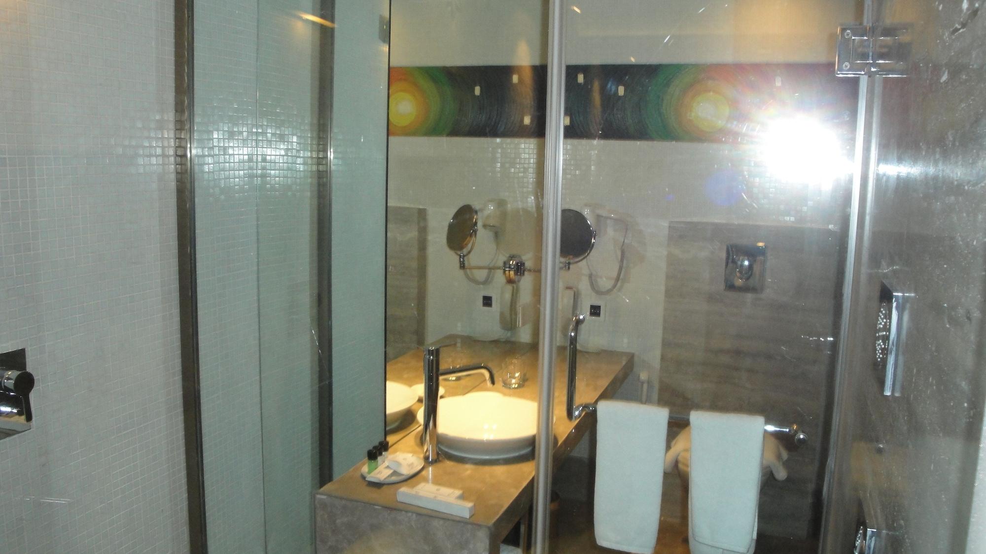 Maya Hotel Chandīgarh Extérieur photo