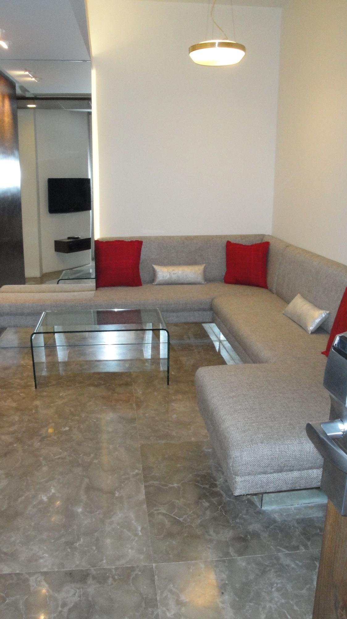Maya Hotel Chandīgarh Extérieur photo