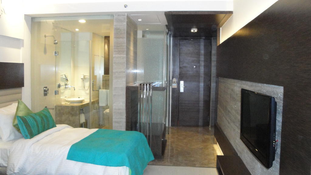 Maya Hotel Chandīgarh Extérieur photo